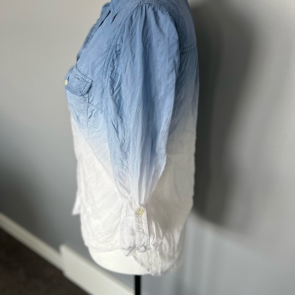 Ombré button up blouse - Picture 2 of 5